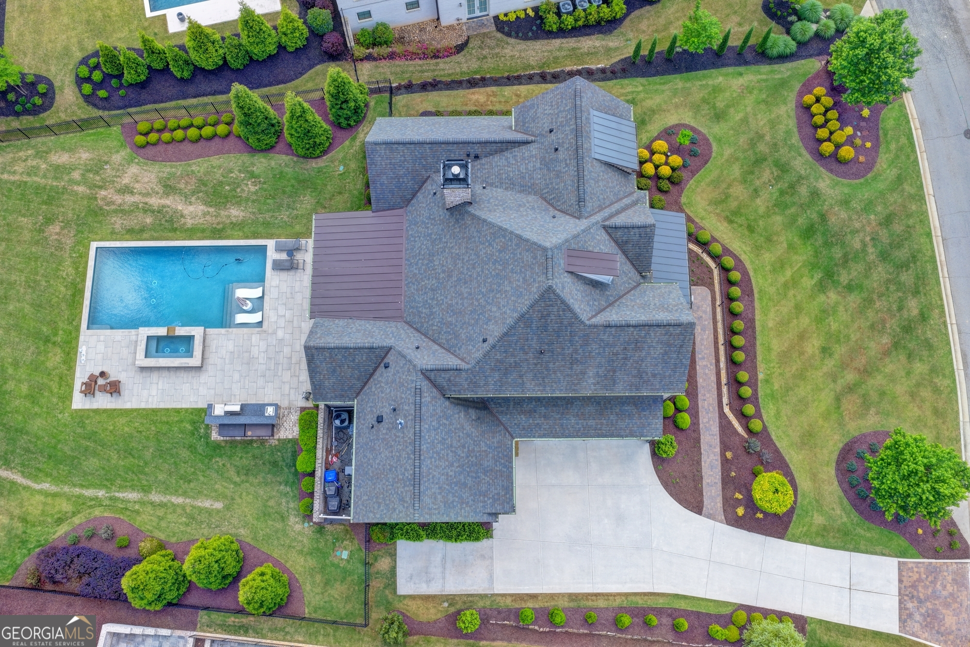 4871 Hanalei Hollow Suwanee GA 30024
