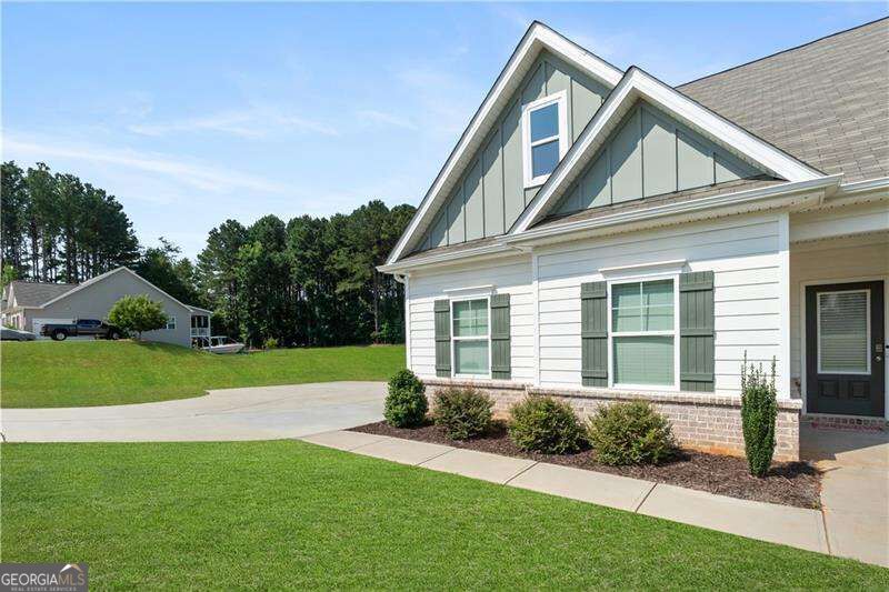 1074 Pine View Trail Monroe GA 30656