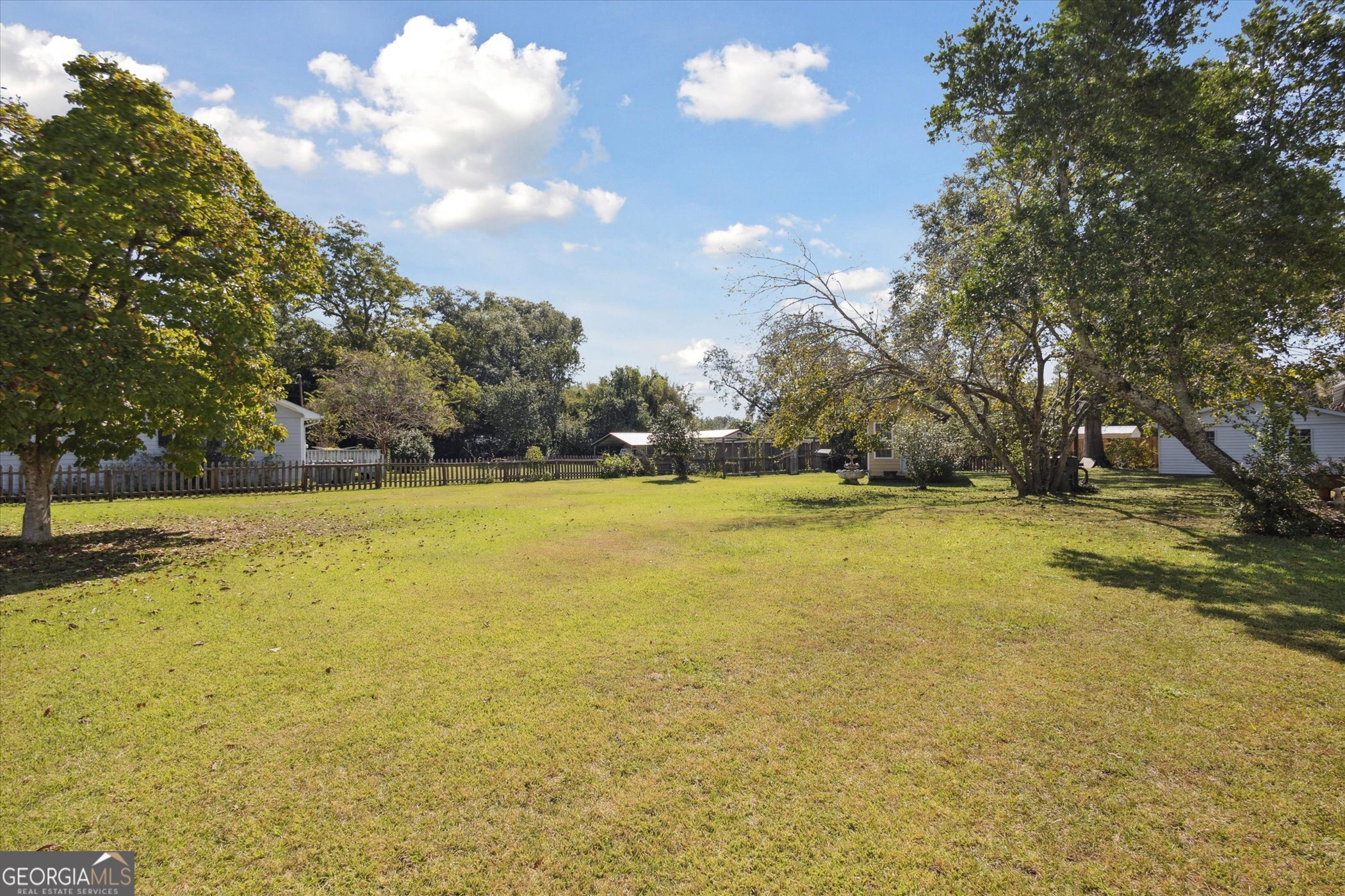 610 W Liberty Street Claxton GA 30417