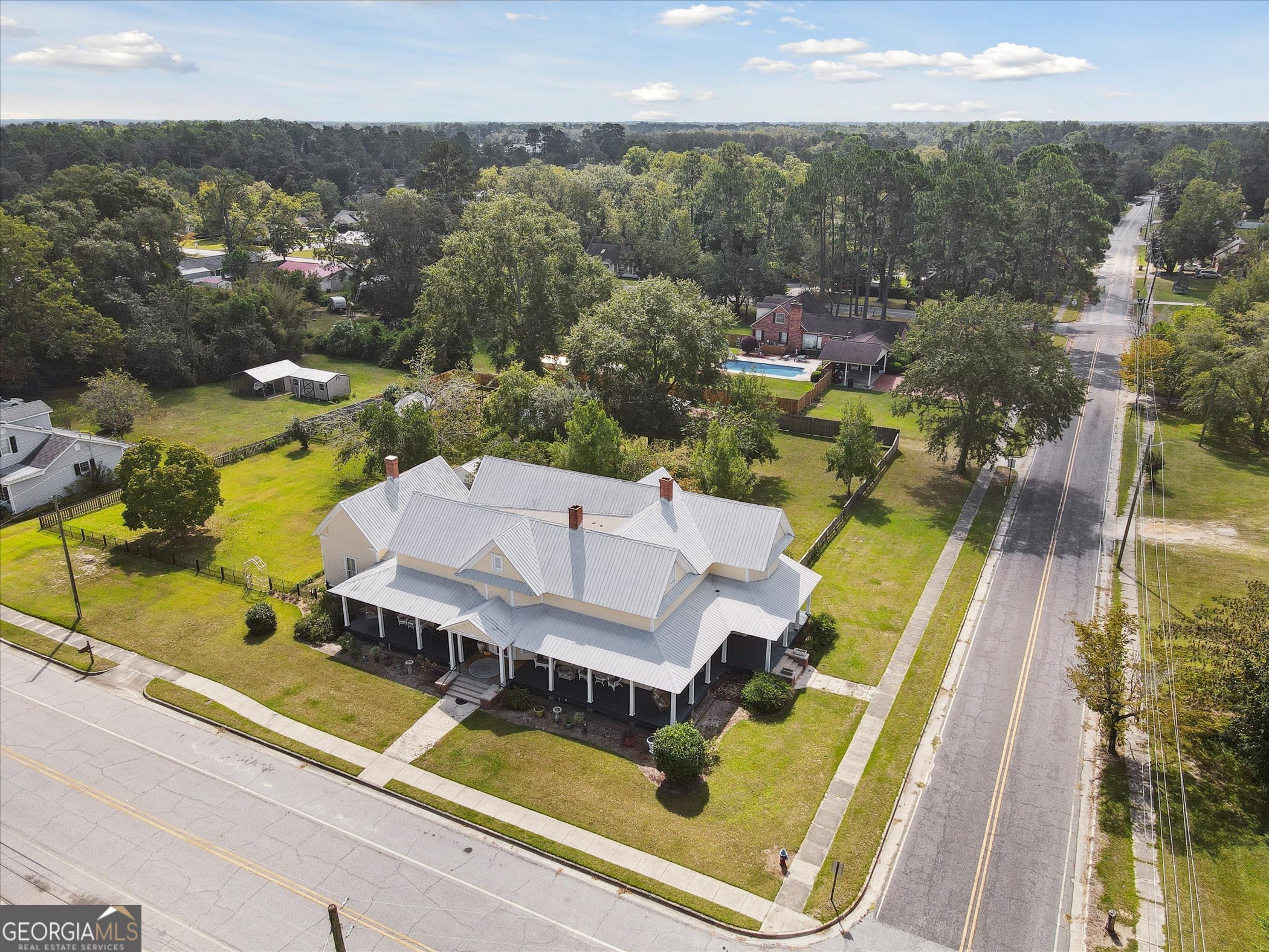 610 W Liberty Street Claxton GA 30417