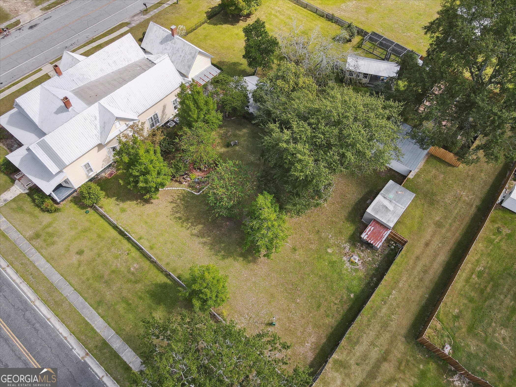 610 W Liberty Street Claxton GA 30417