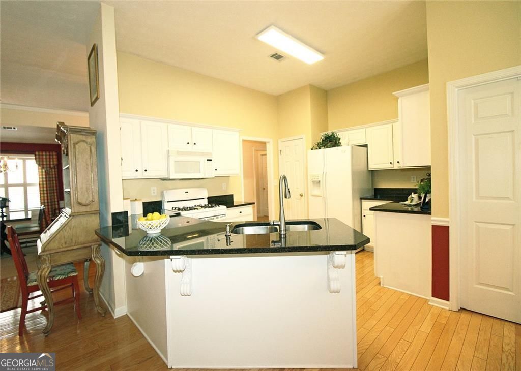 930 Livery Circle Lawrenceville GA 30046