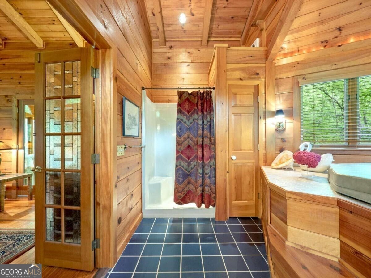 1402 Henderson Mountain Road Jasper GA 30143