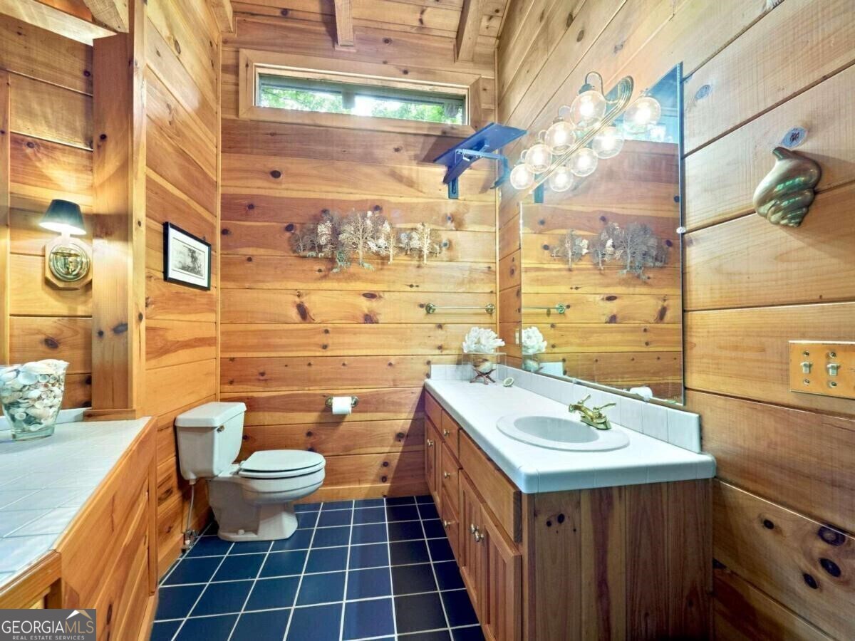 1402 Henderson Mountain Road Jasper GA 30143