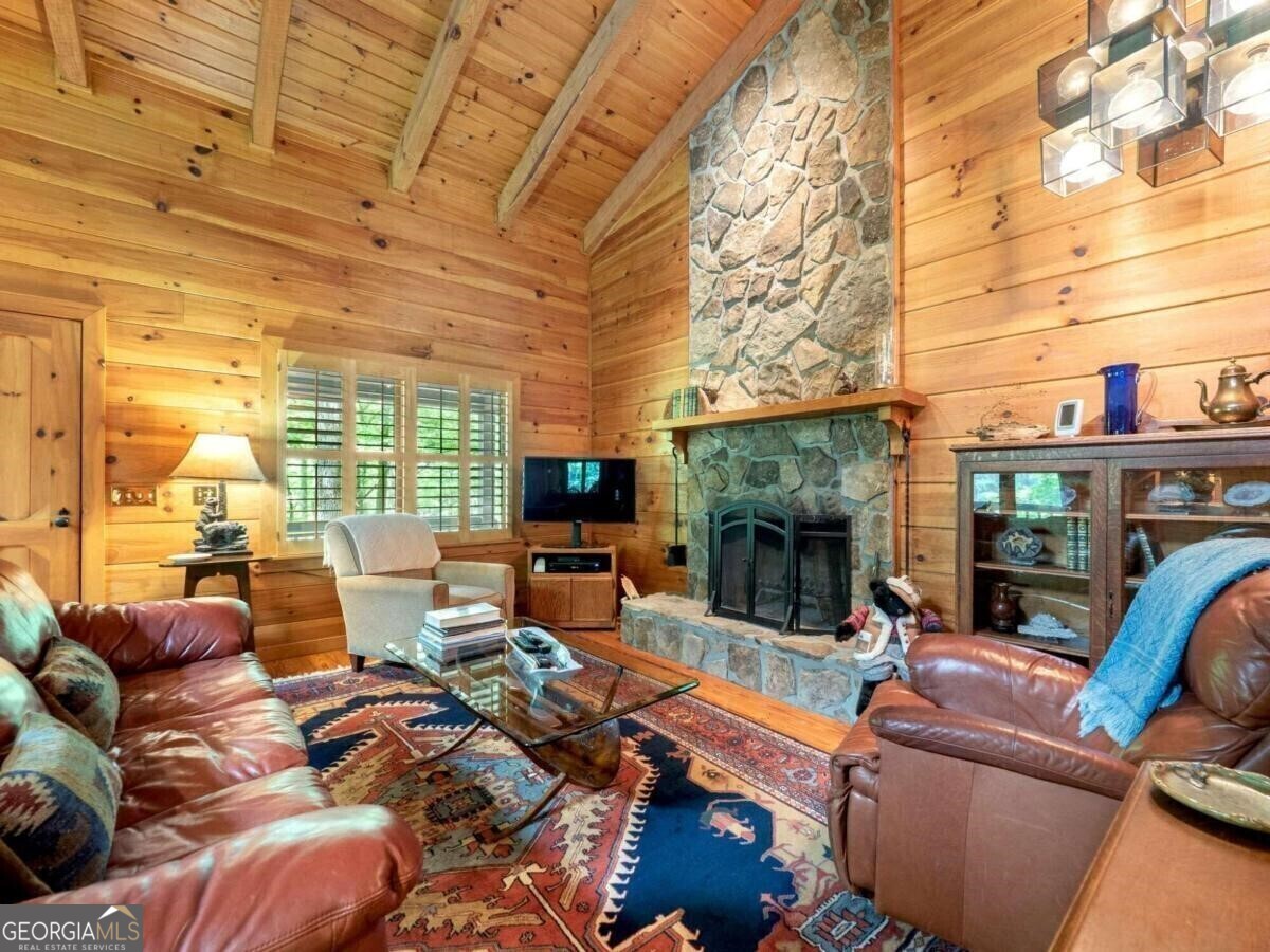 1402 Henderson Mountain Road Jasper GA 30143