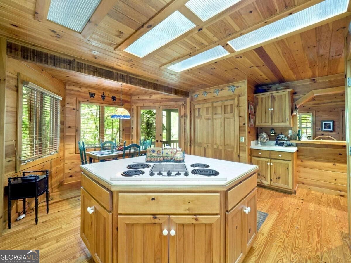 1402 Henderson Mountain Road Jasper GA 30143