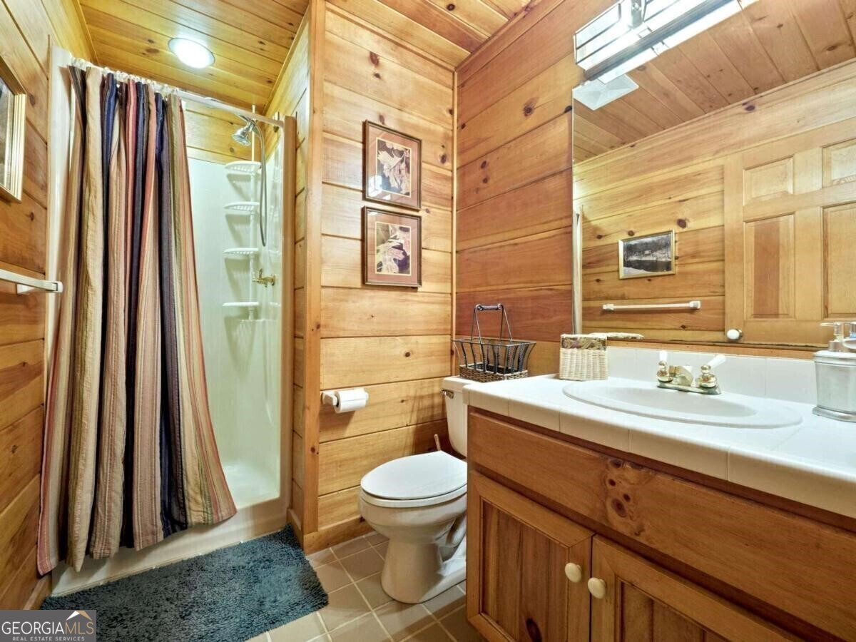 1402 Henderson Mountain Road Jasper GA 30143