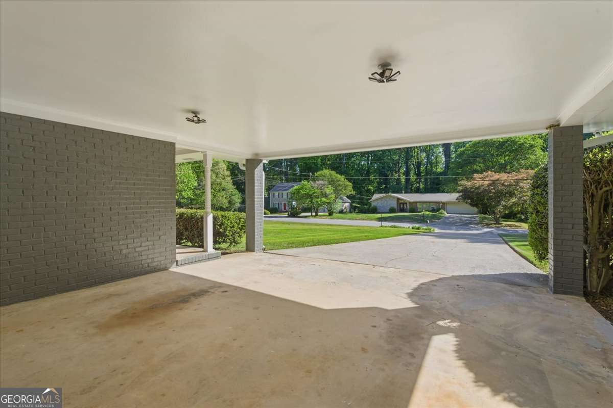 395 Ben Avenue SW Lilburn GA 30047