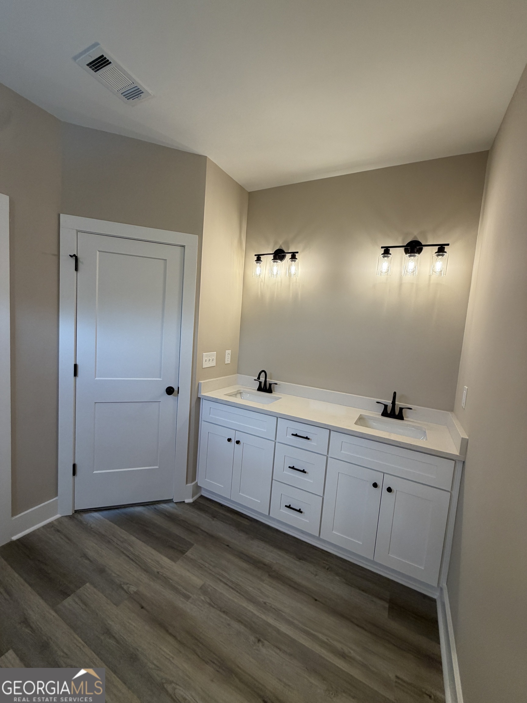 54 Melville Brown Road Williamson GA 30292