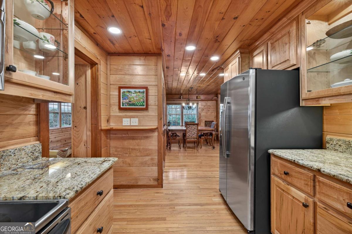 317 Collins Creek Road Hiawassee GA 30546