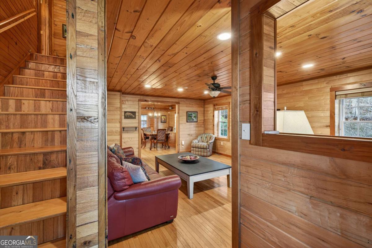 317 Collins Creek Road Hiawassee GA 30546