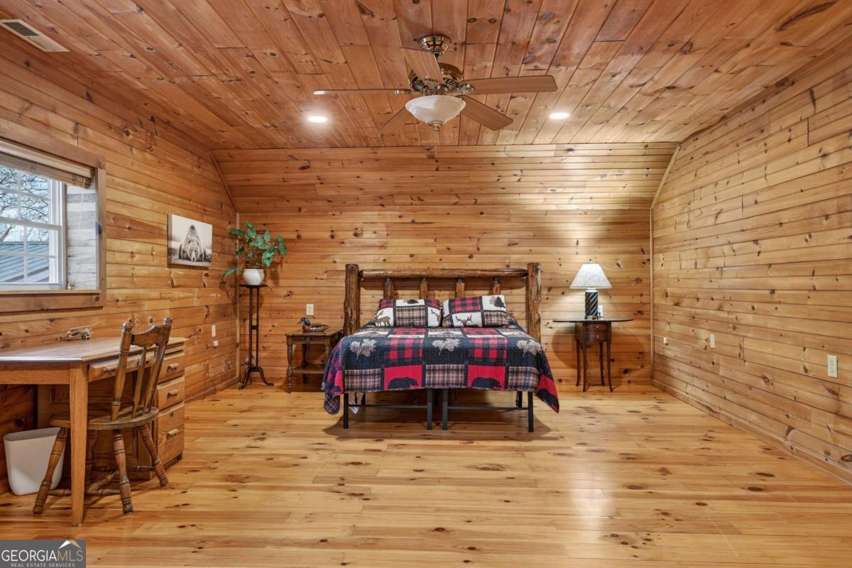 317 Collins Creek Road Hiawassee GA 30546