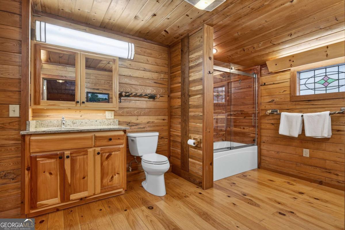 317 Collins Creek Road Hiawassee GA 30546
