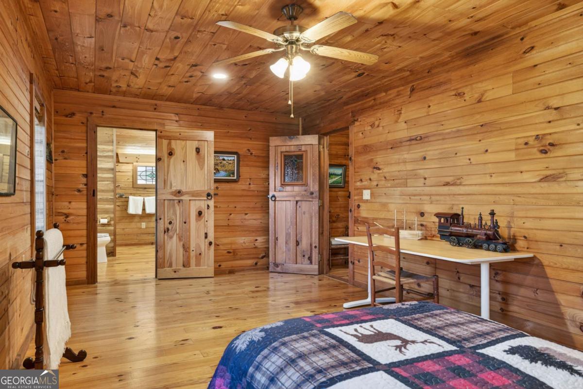 317 Collins Creek Road Hiawassee GA 30546
