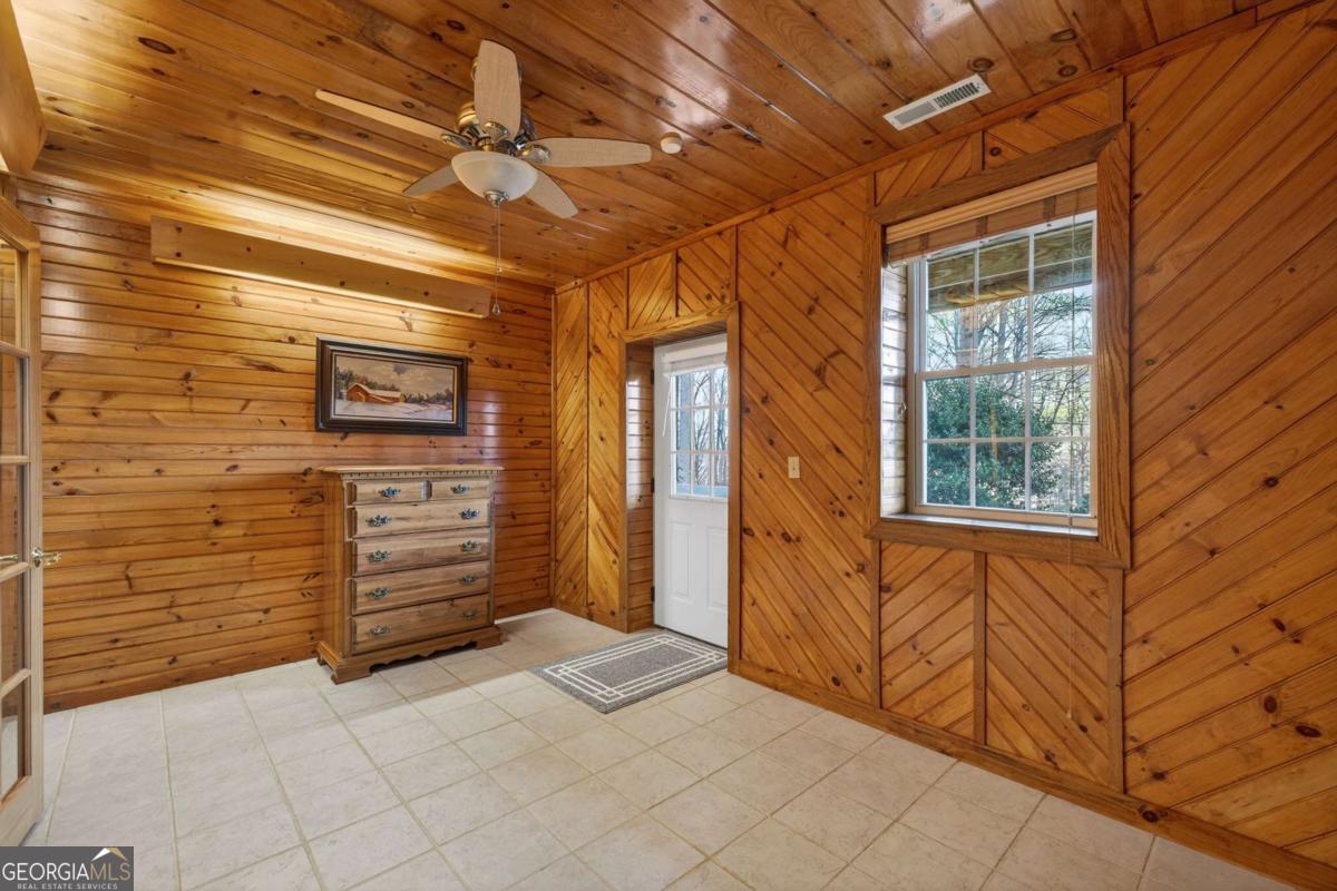 317 Collins Creek Road Hiawassee GA 30546
