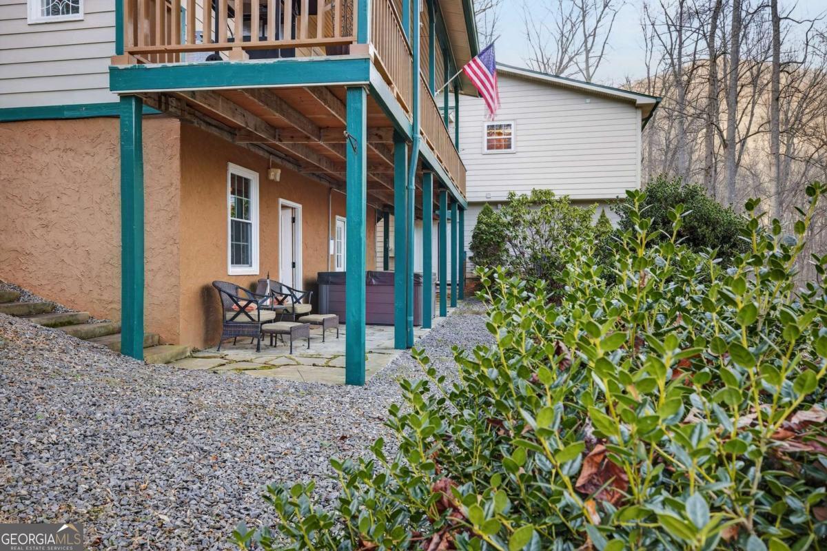 317 Collins Creek Road Hiawassee GA 30546