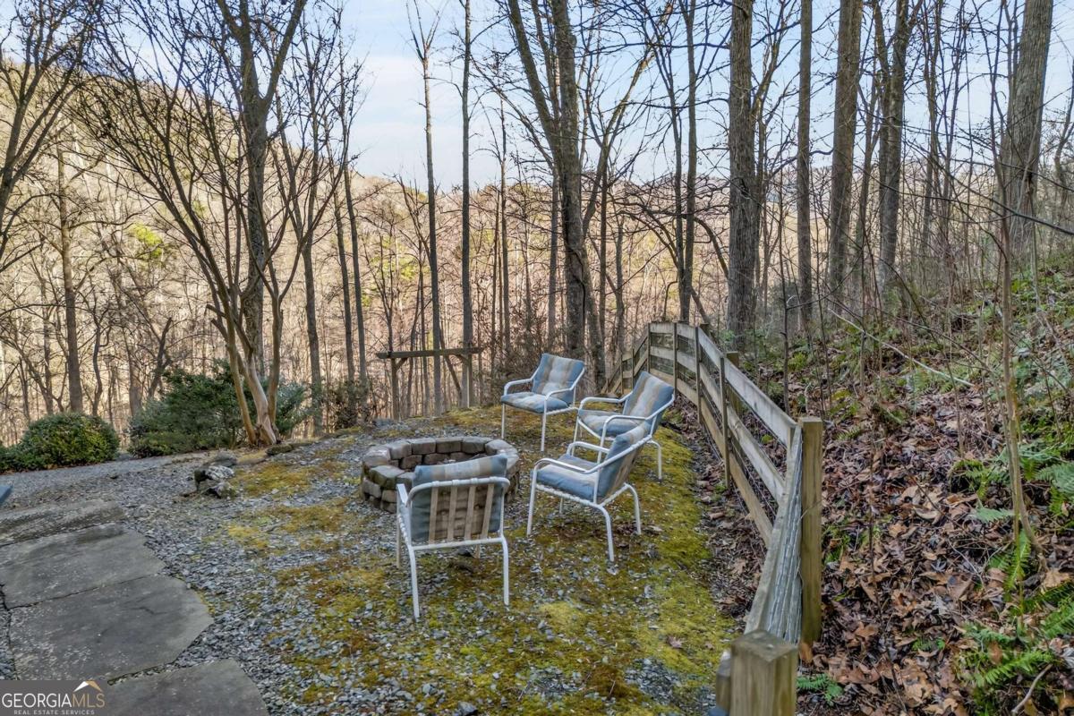 317 Collins Creek Road Hiawassee GA 30546