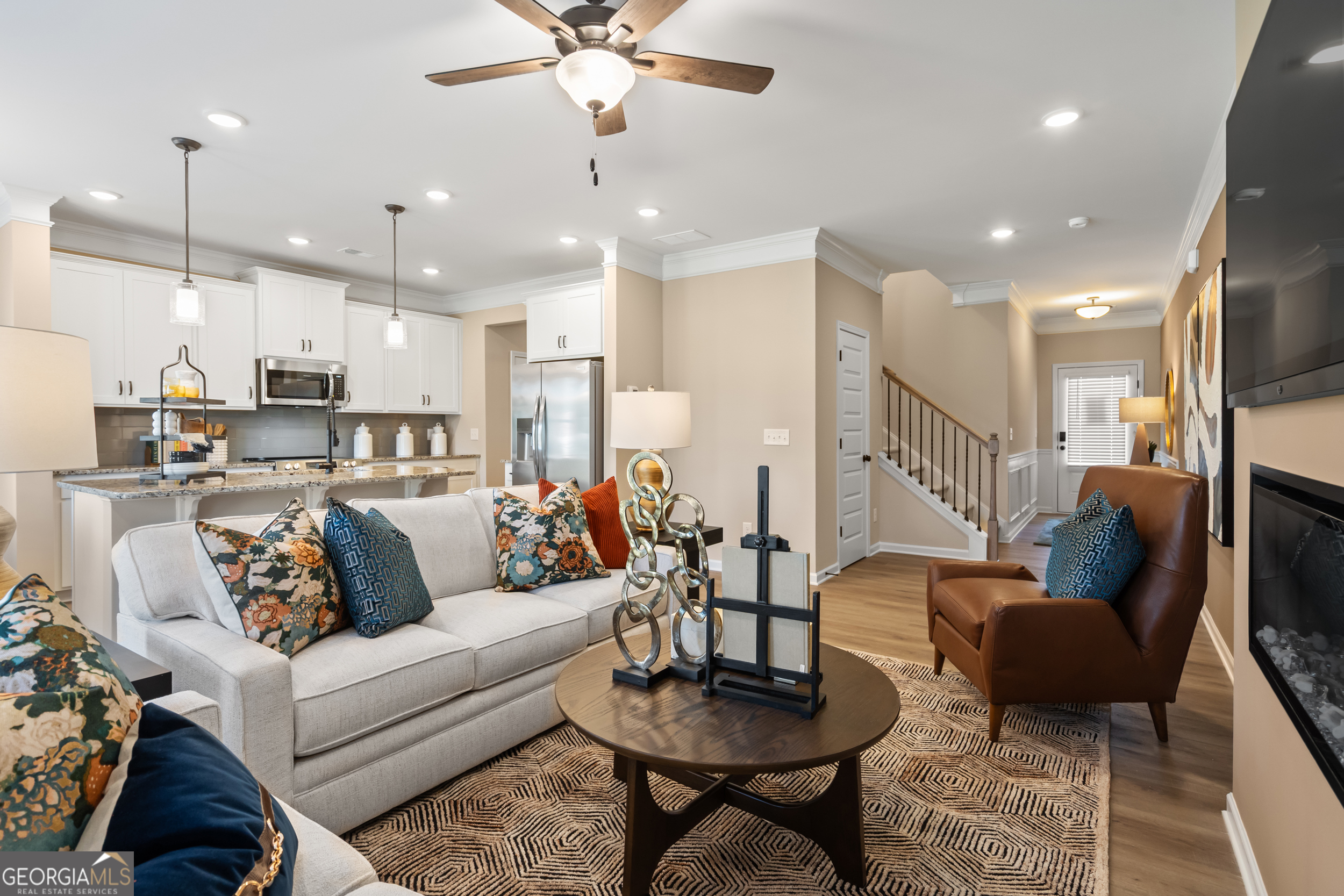 832 Crescent Drive Riverdale GA 30274