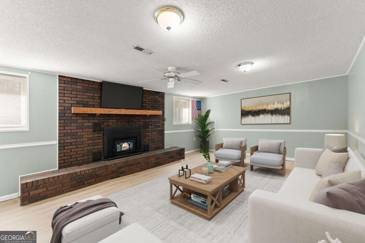 588 Estatohe Circle Toccoa GA 30577