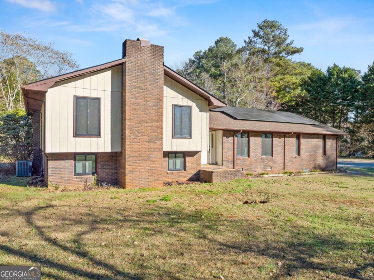588 Estatohe Circle Toccoa GA 30577