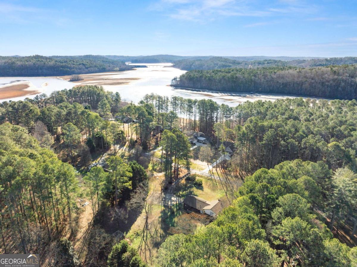 588 Estatohe Circle Toccoa GA 30577