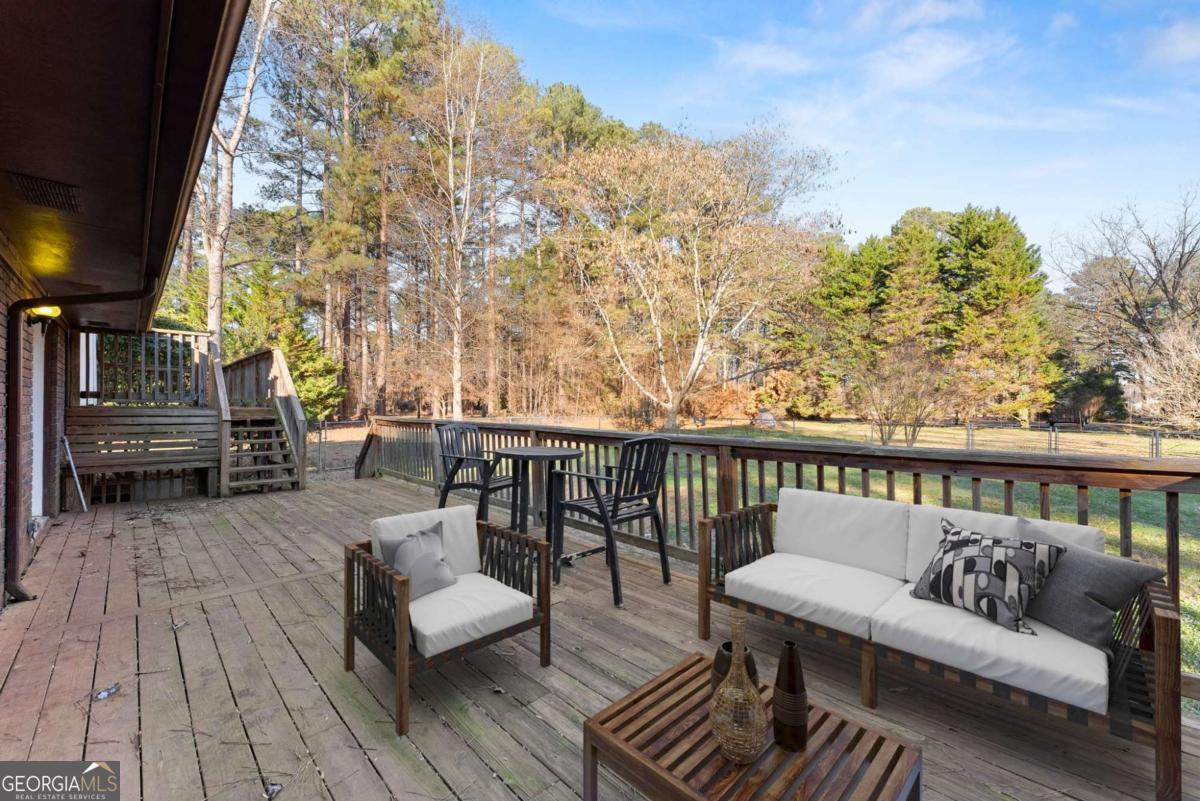 588 Estatohe Circle Toccoa GA 30577