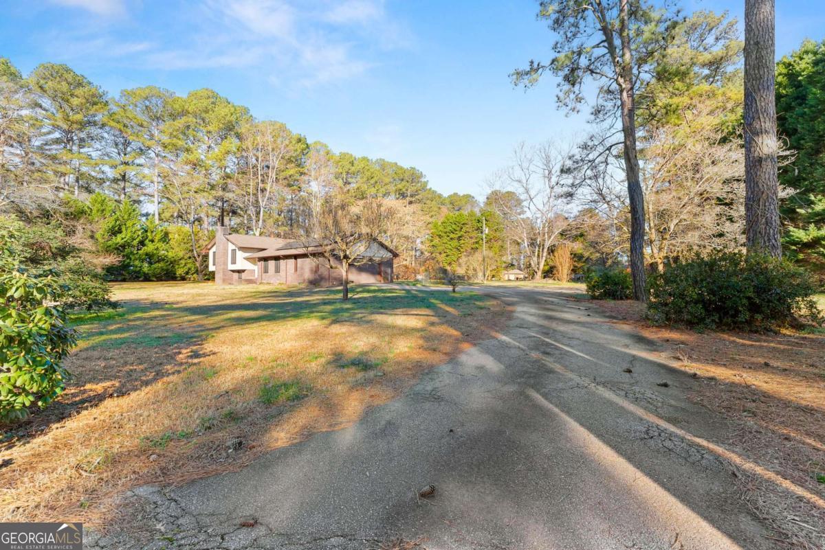 588 Estatohe Circle Toccoa GA 30577