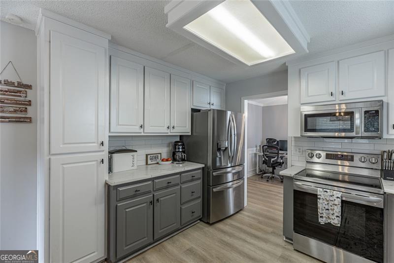 5825 April Drive Sugar Hill GA 30518