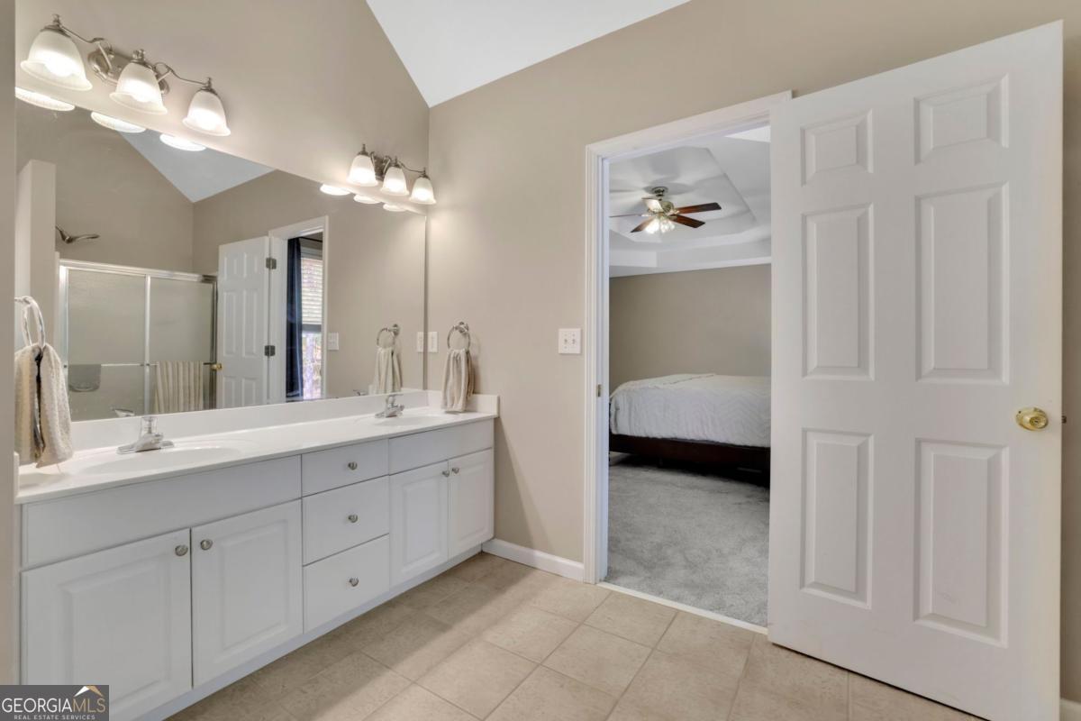5406 Hunting Pine Drive Powder Springs GA 30127
