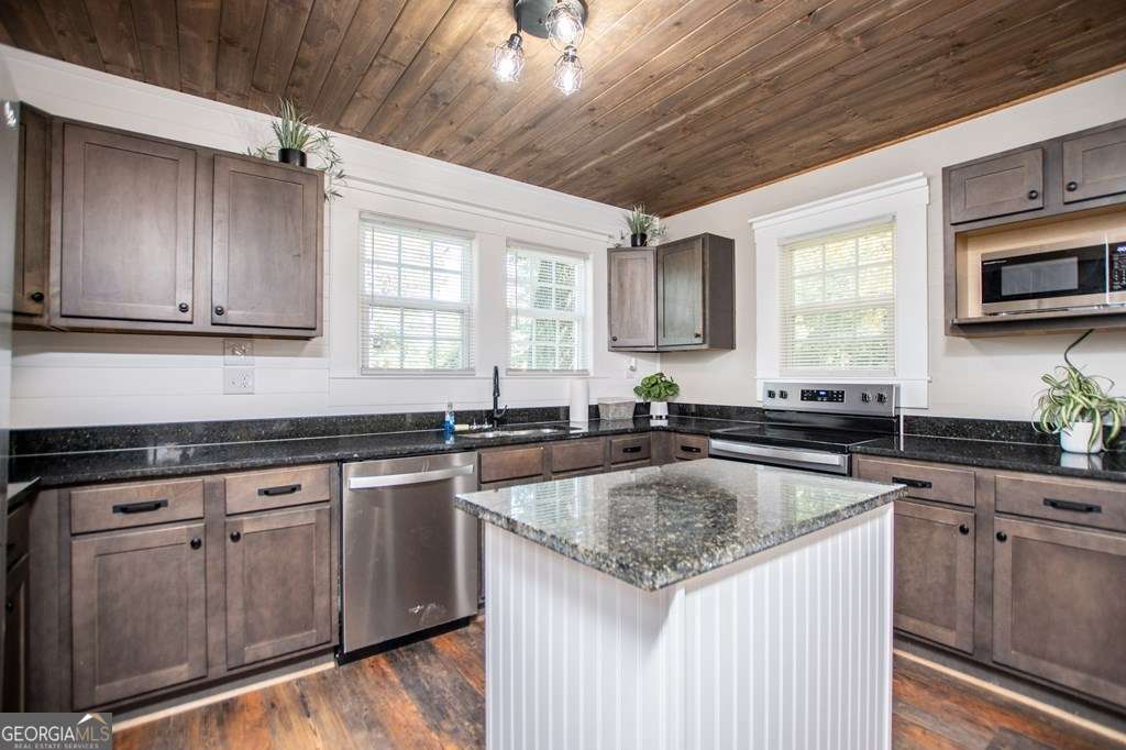1531 Tyus Carrollton Road Carrollton GA 30116