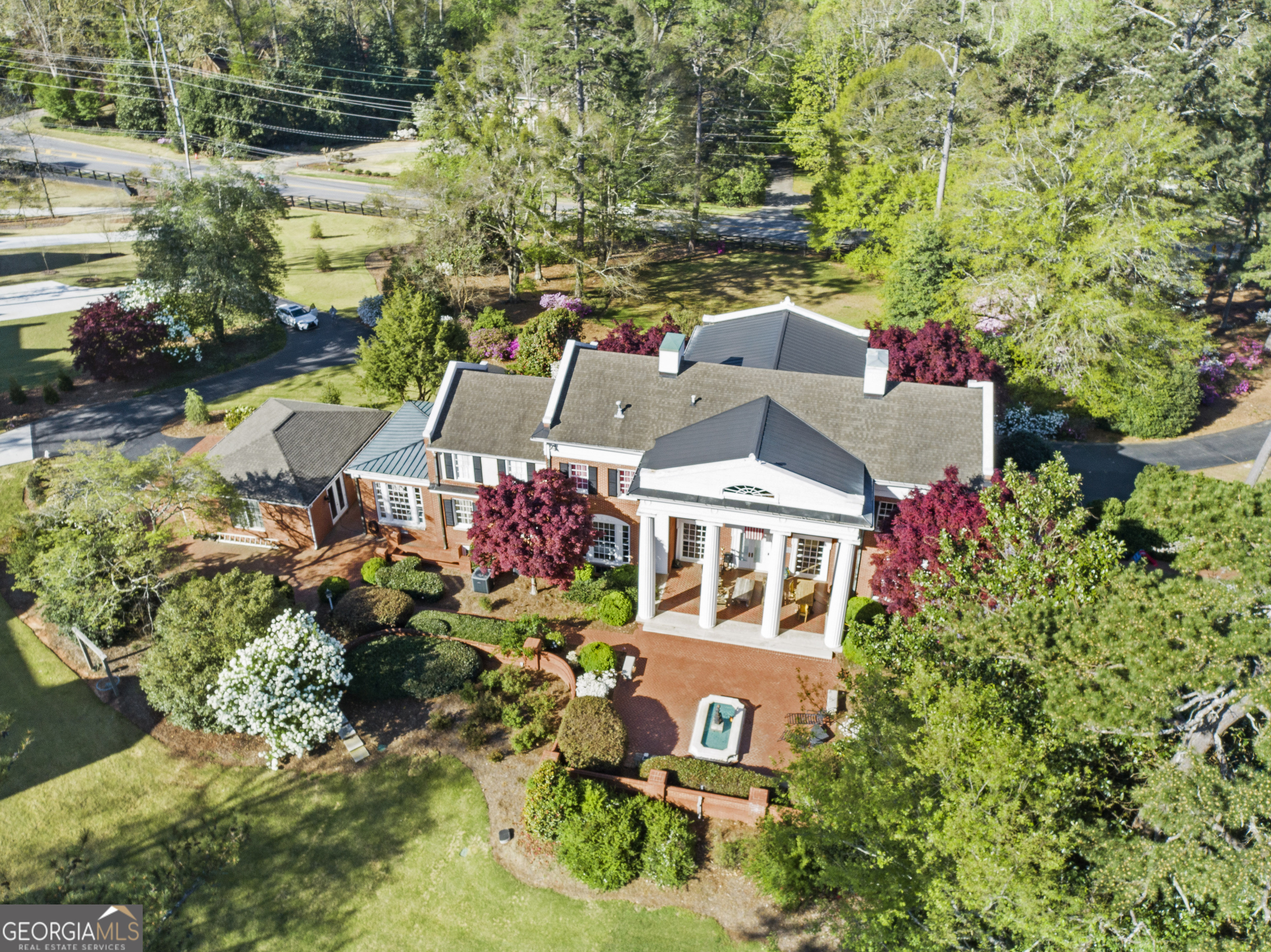 22 Sanford Drive Newnan GA 30263