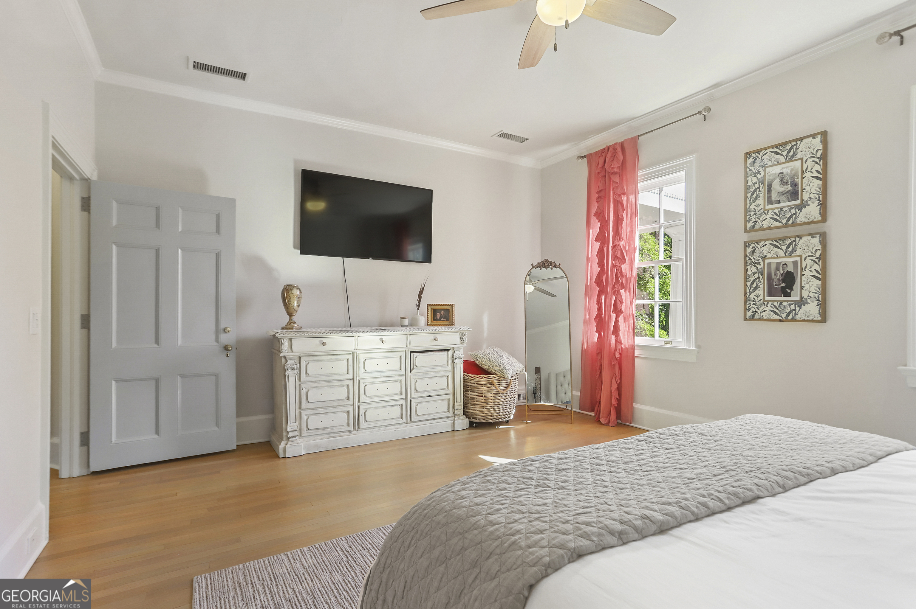 22 Sanford Drive Newnan GA 30263