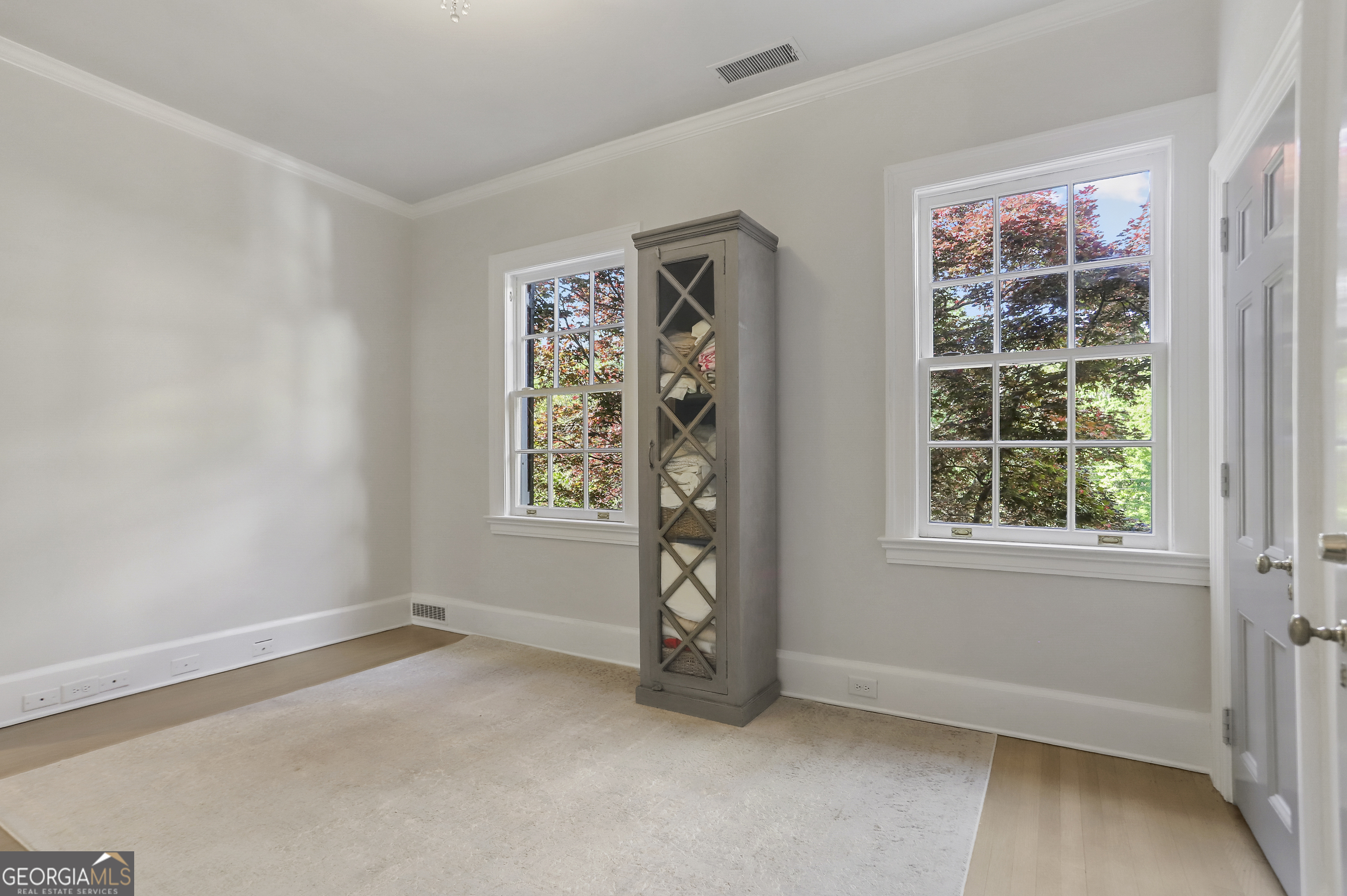 22 Sanford Drive Newnan GA 30263