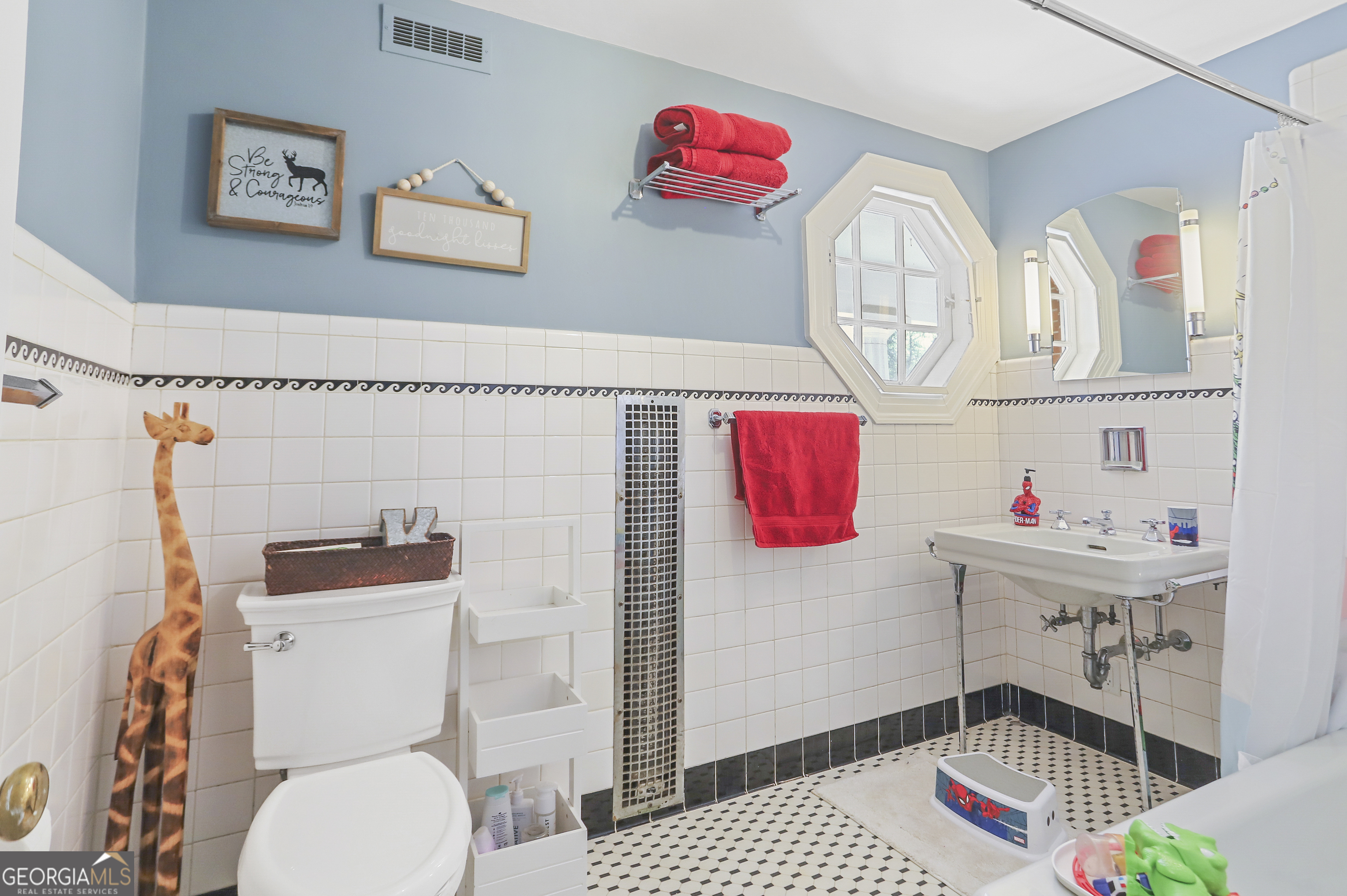 22 Sanford Drive Newnan GA 30263