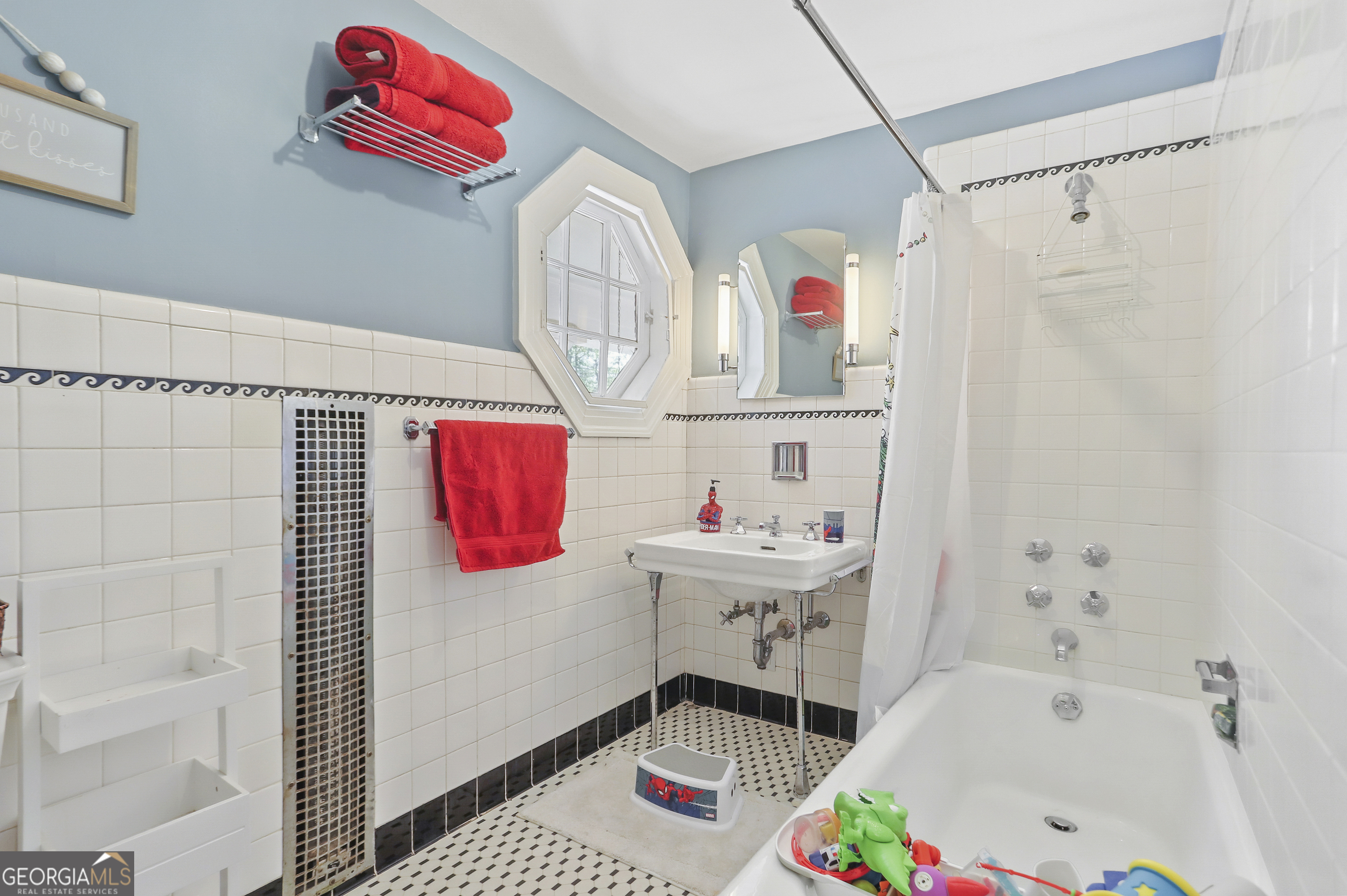 22 Sanford Drive Newnan GA 30263