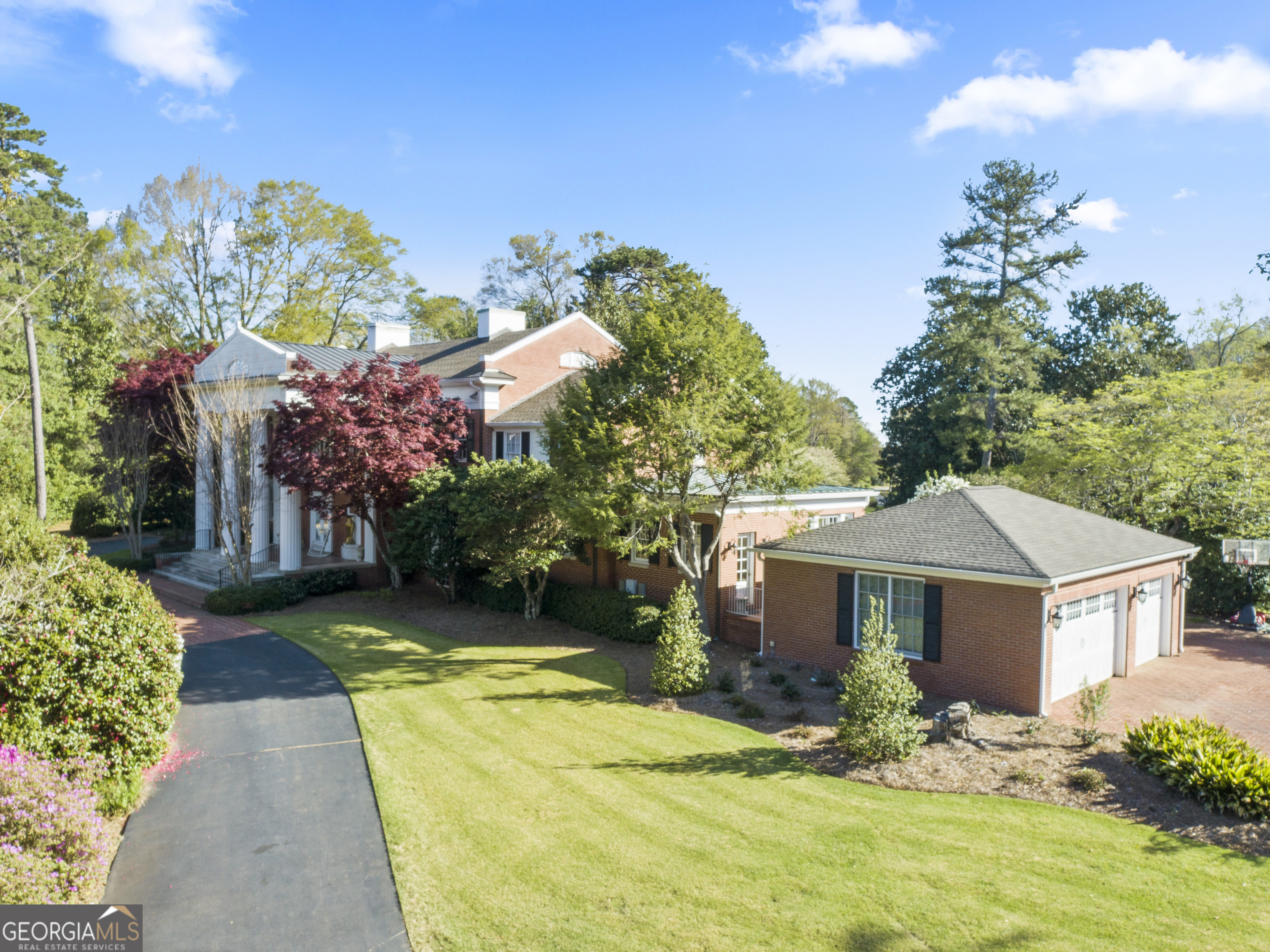 22 Sanford Drive Newnan GA 30263