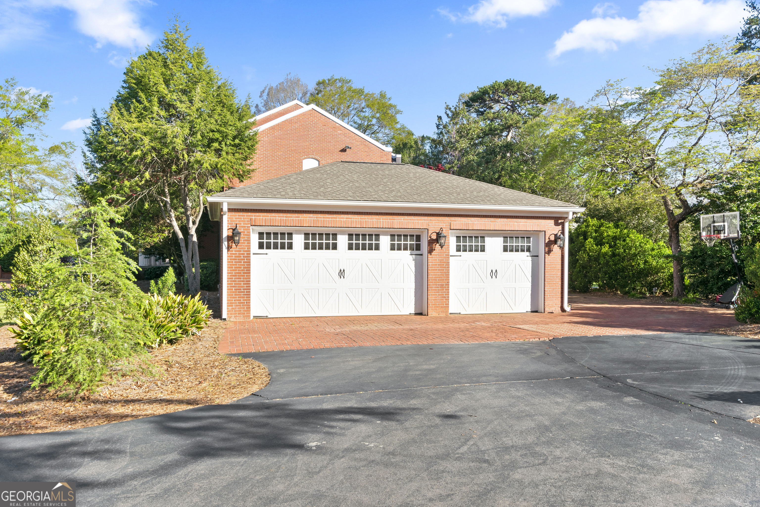 22 Sanford Drive Newnan GA 30263
