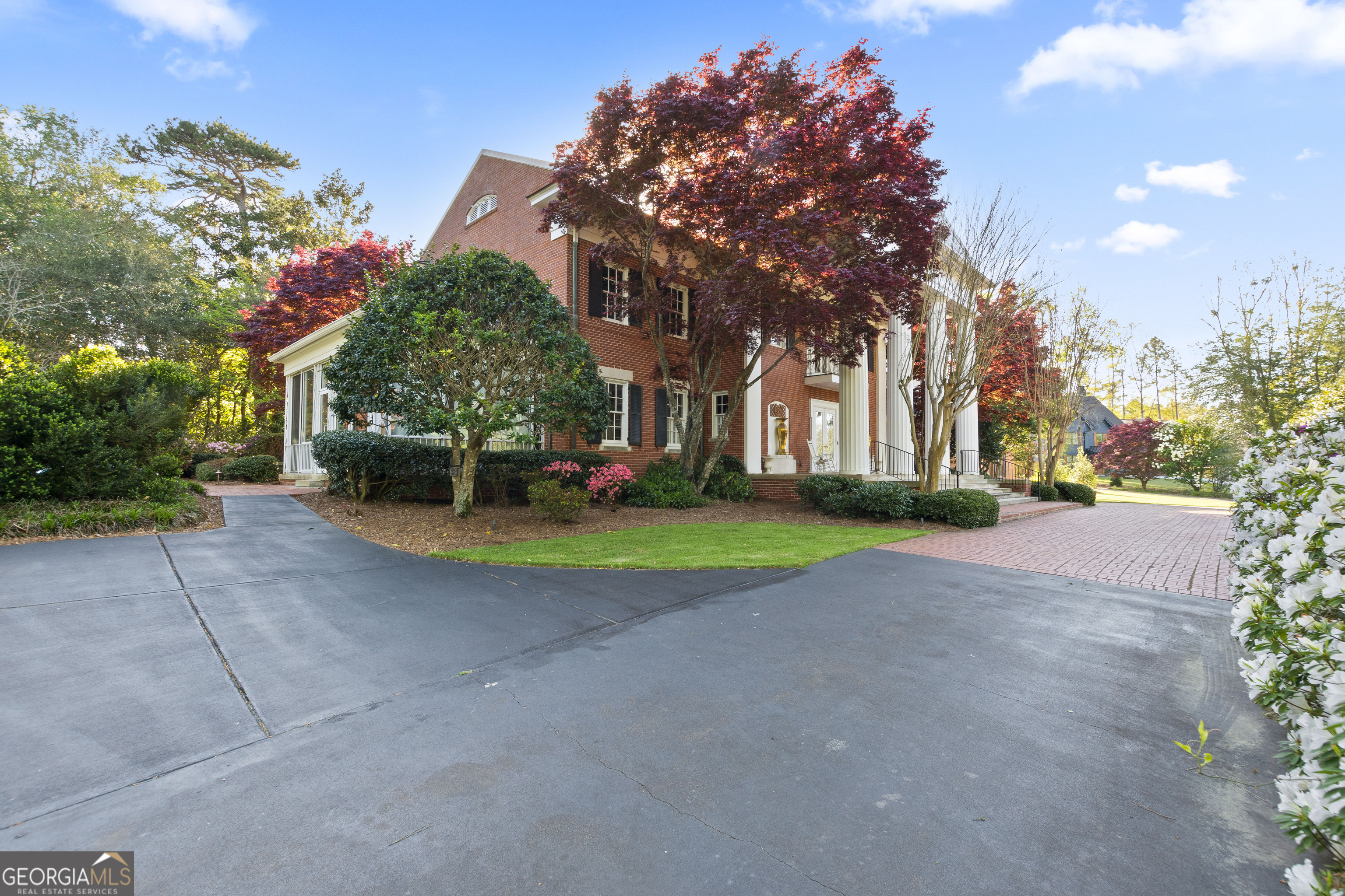 22 Sanford Drive Newnan GA 30263