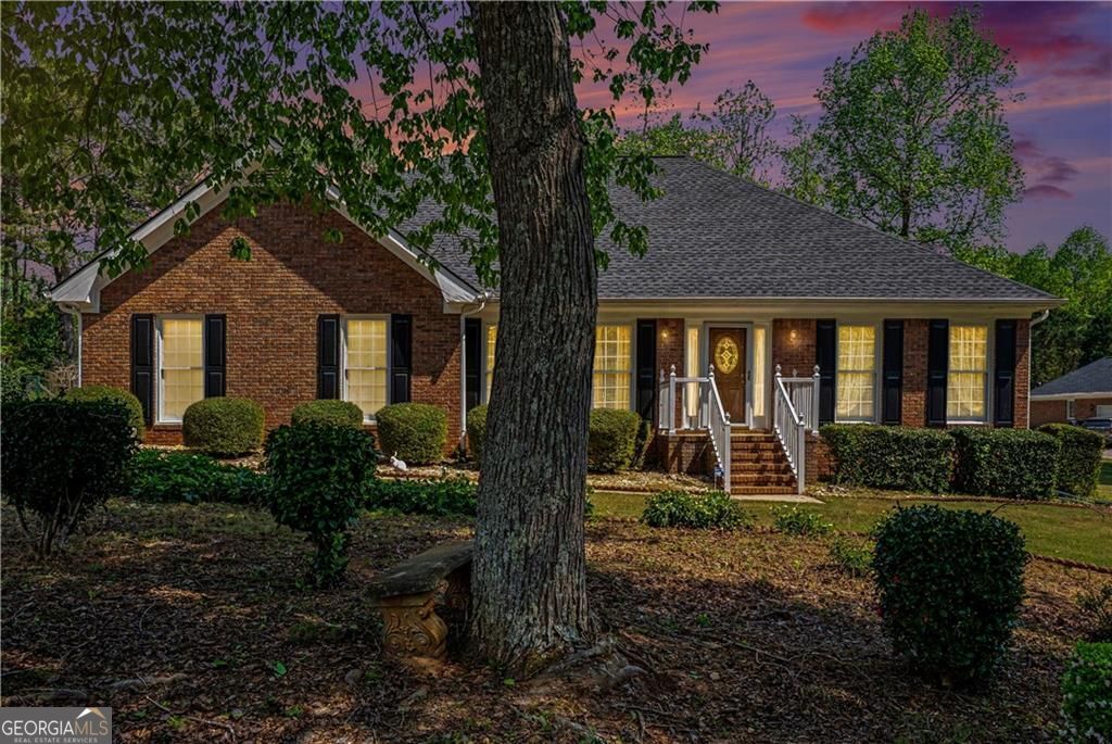 1329 Saxony Drive SE Conyers GA 30013