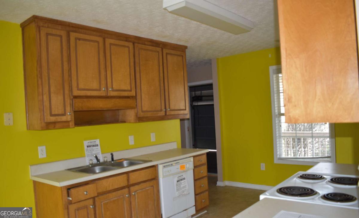 30 Amber Way Covington GA 30016