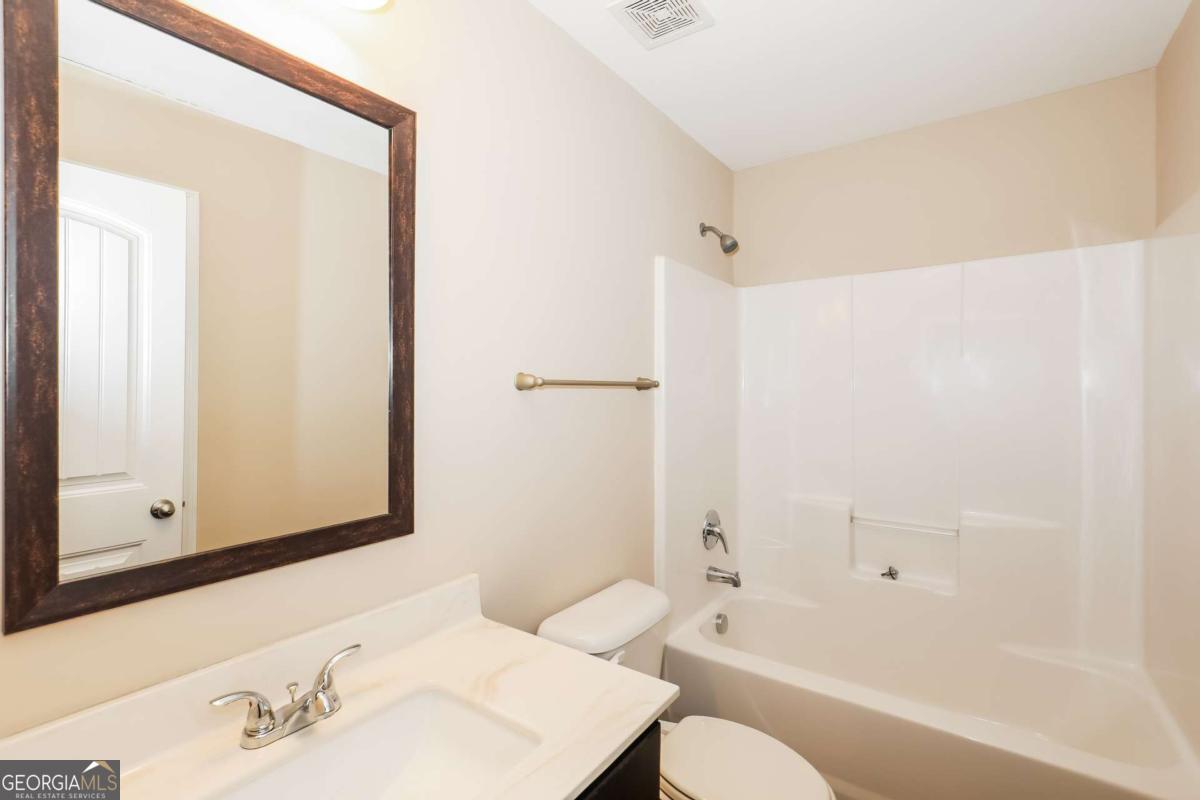 2523 Quincy Loop Fairburn GA 30213