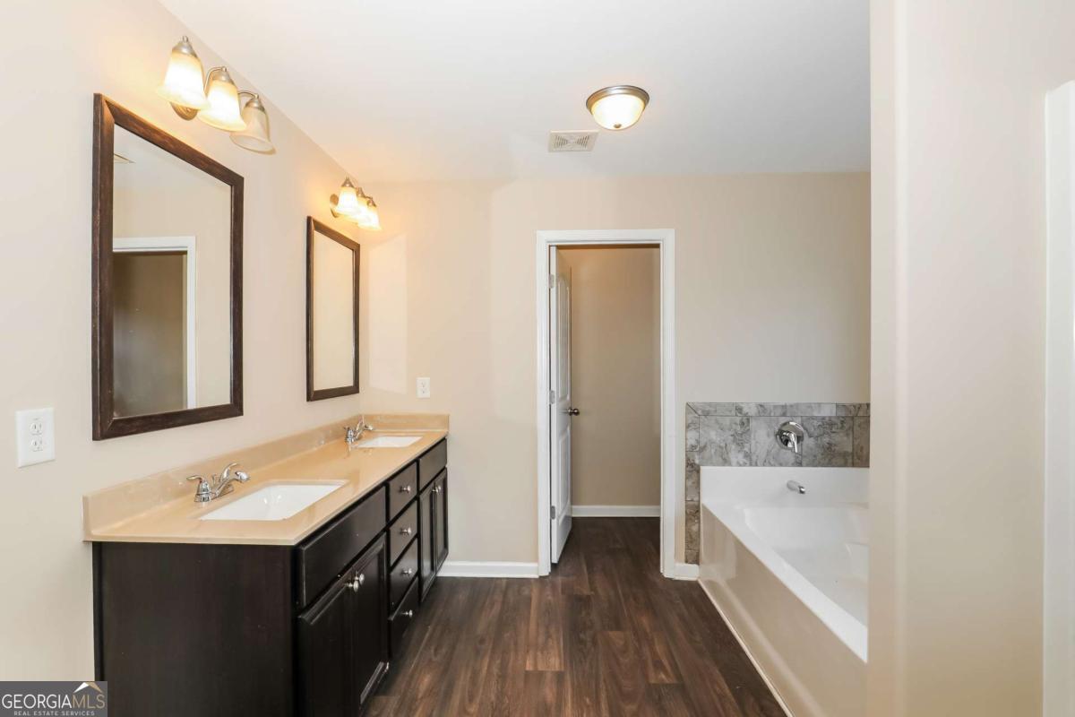 2523 Quincy Loop Fairburn GA 30213