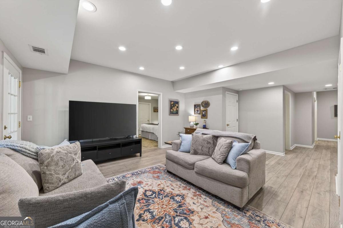 134 Ardsley Run Canton GA 30115