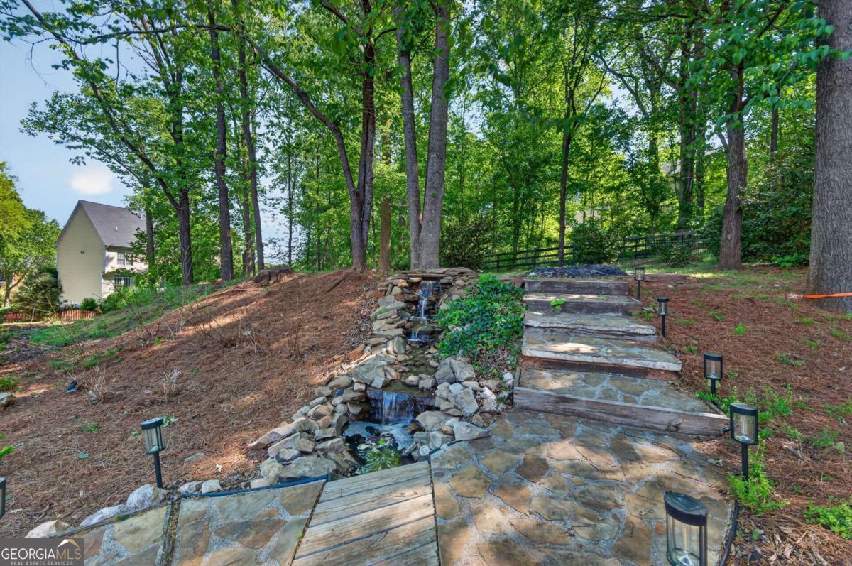 134 Ardsley Run Canton GA 30115