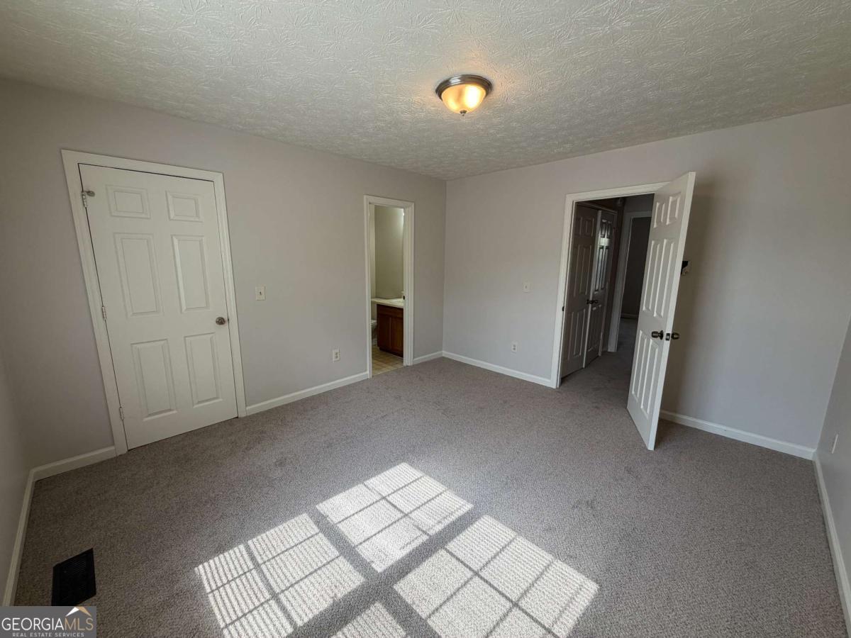 3461 Kingswood Run Decatur GA 30034