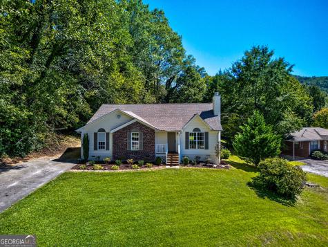 110 Maple Street Clayton GA 30525