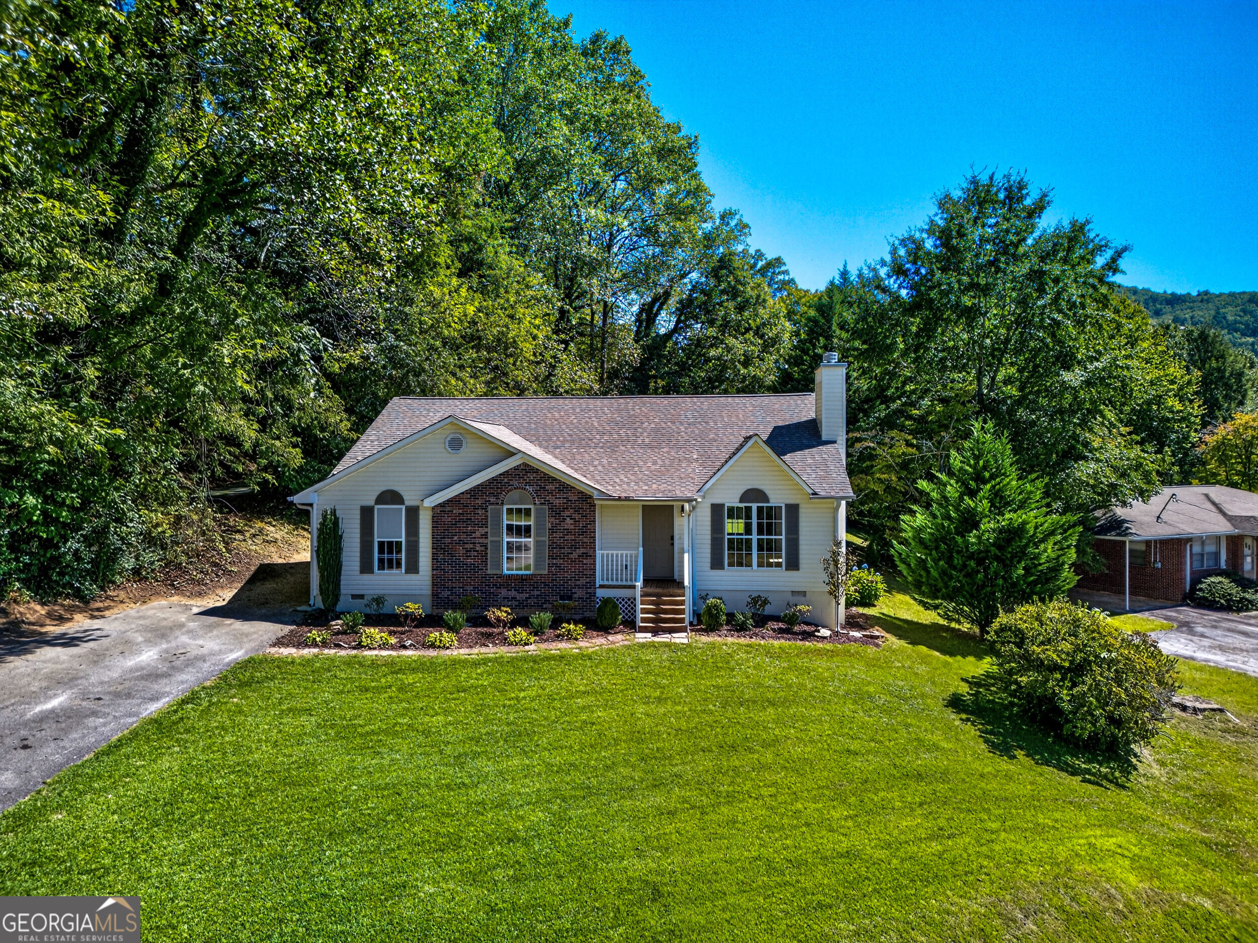 110 Maple Street Clayton GA 30525
