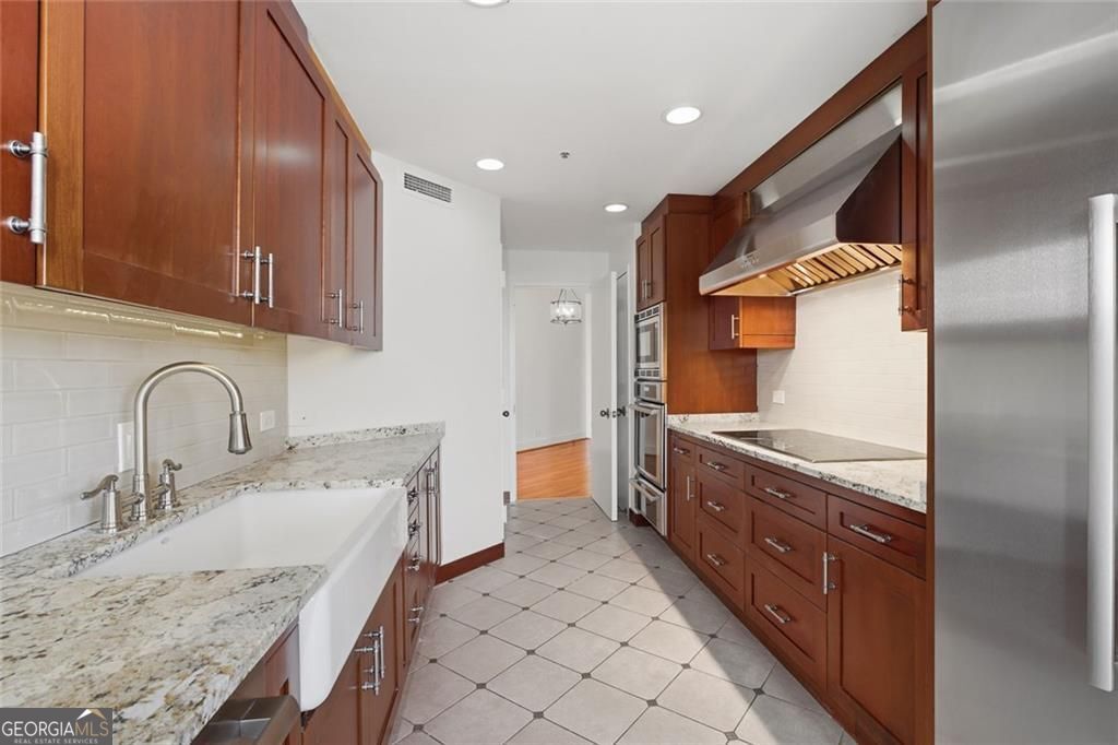2660 Peachtree Road NW Atlanta GA 30305