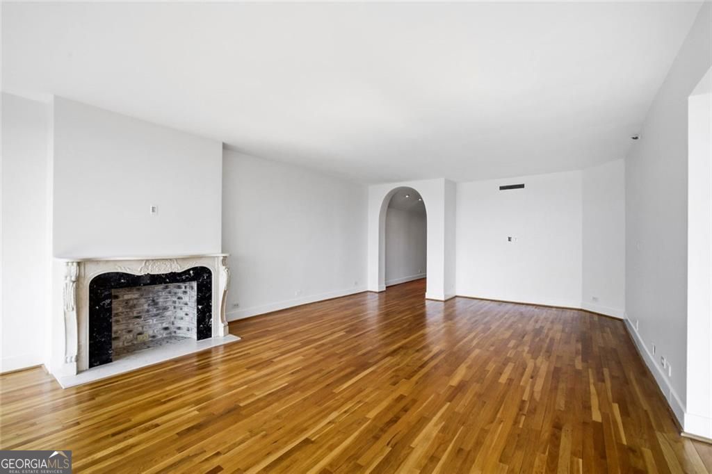 2660 Peachtree Road NW Atlanta GA 30305
