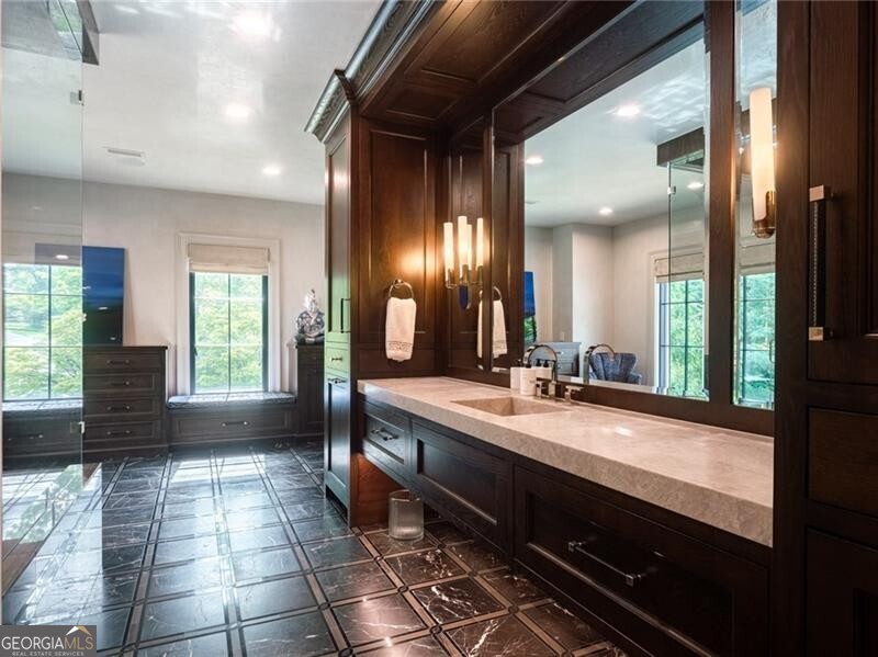 4615 Northside Drive Atlanta GA 30327